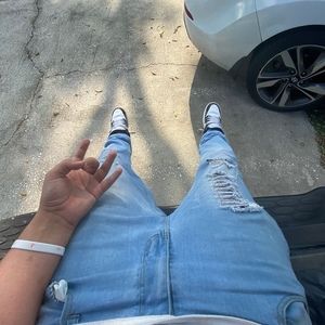 Meet your Posher, Warren